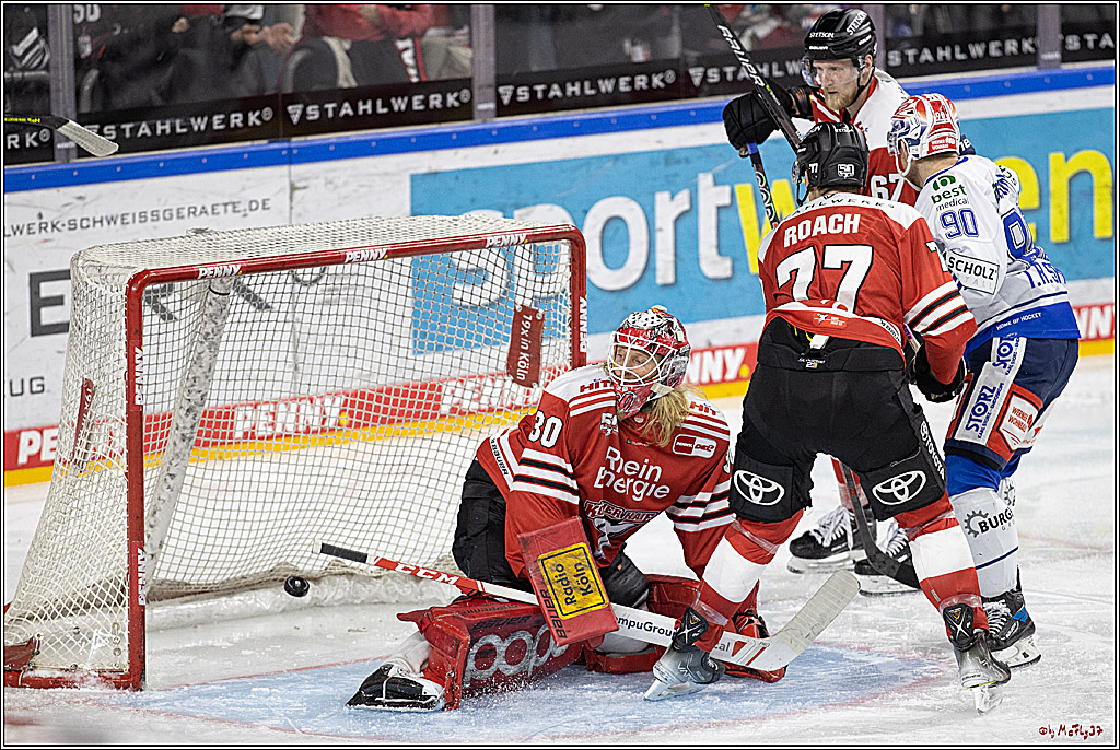 PENNY DEL;  Koelner Haie - Schwenninger Wild Wings; Koeln, 18.01.2023